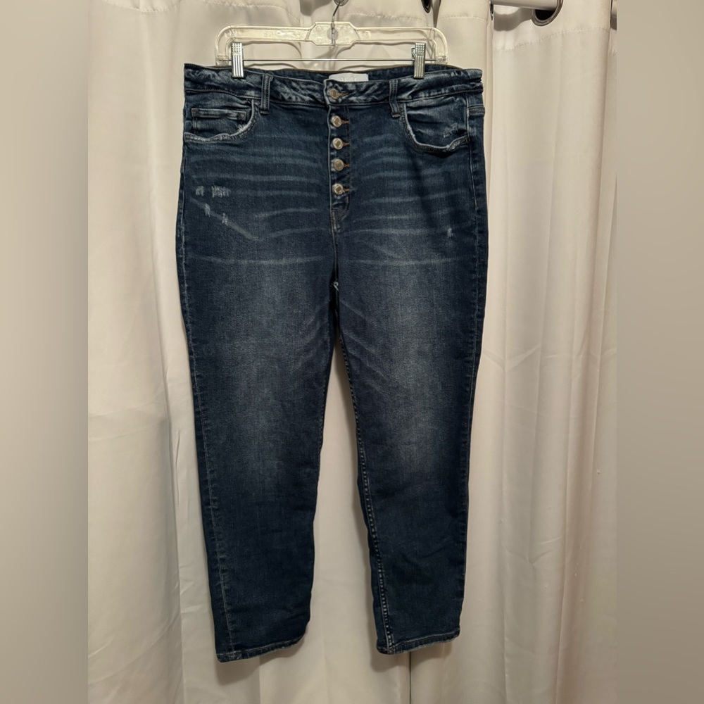 Vervet medium wash distressed Jeans